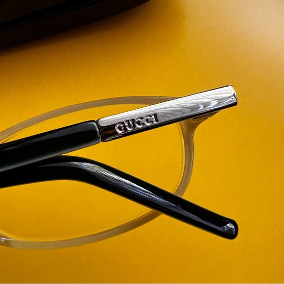vintage Gucci eyeglasses with case frames glasses - Picture 2 of 14